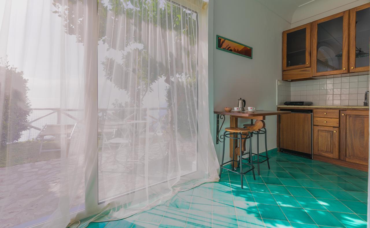 Bacio Del Sole B&B Ποζιτάνο Δωμάτιο φωτογραφία