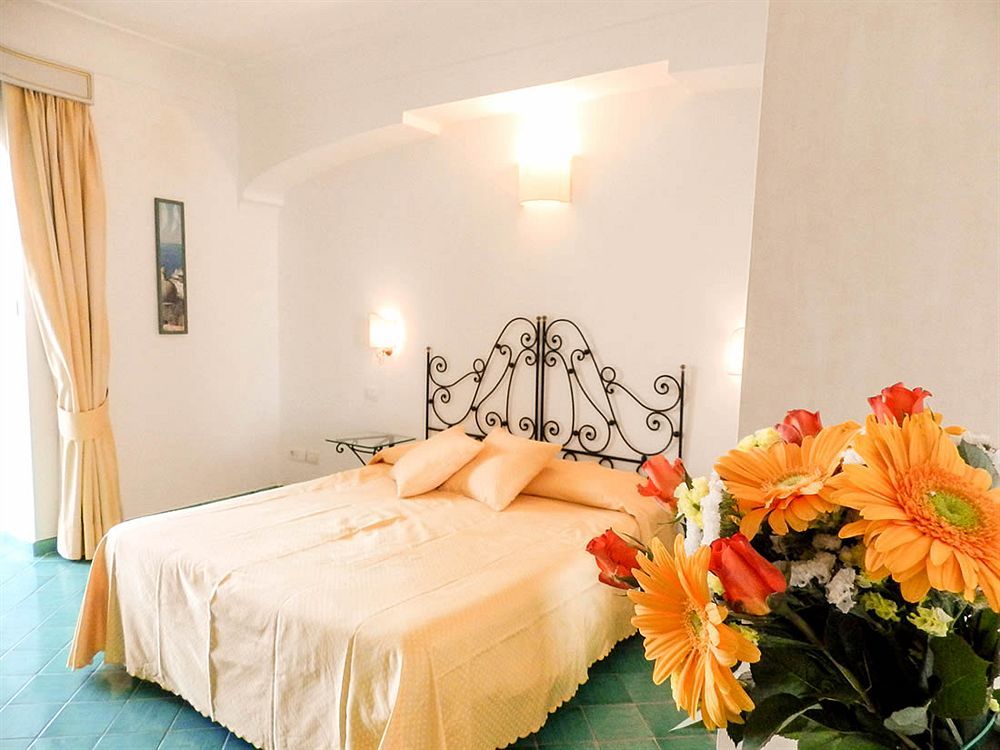 Bacio Del Sole B&B Ποζιτάνο Εξωτερικό φωτογραφία